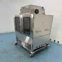 E-series Horizontal Flow Clean Bench image 1